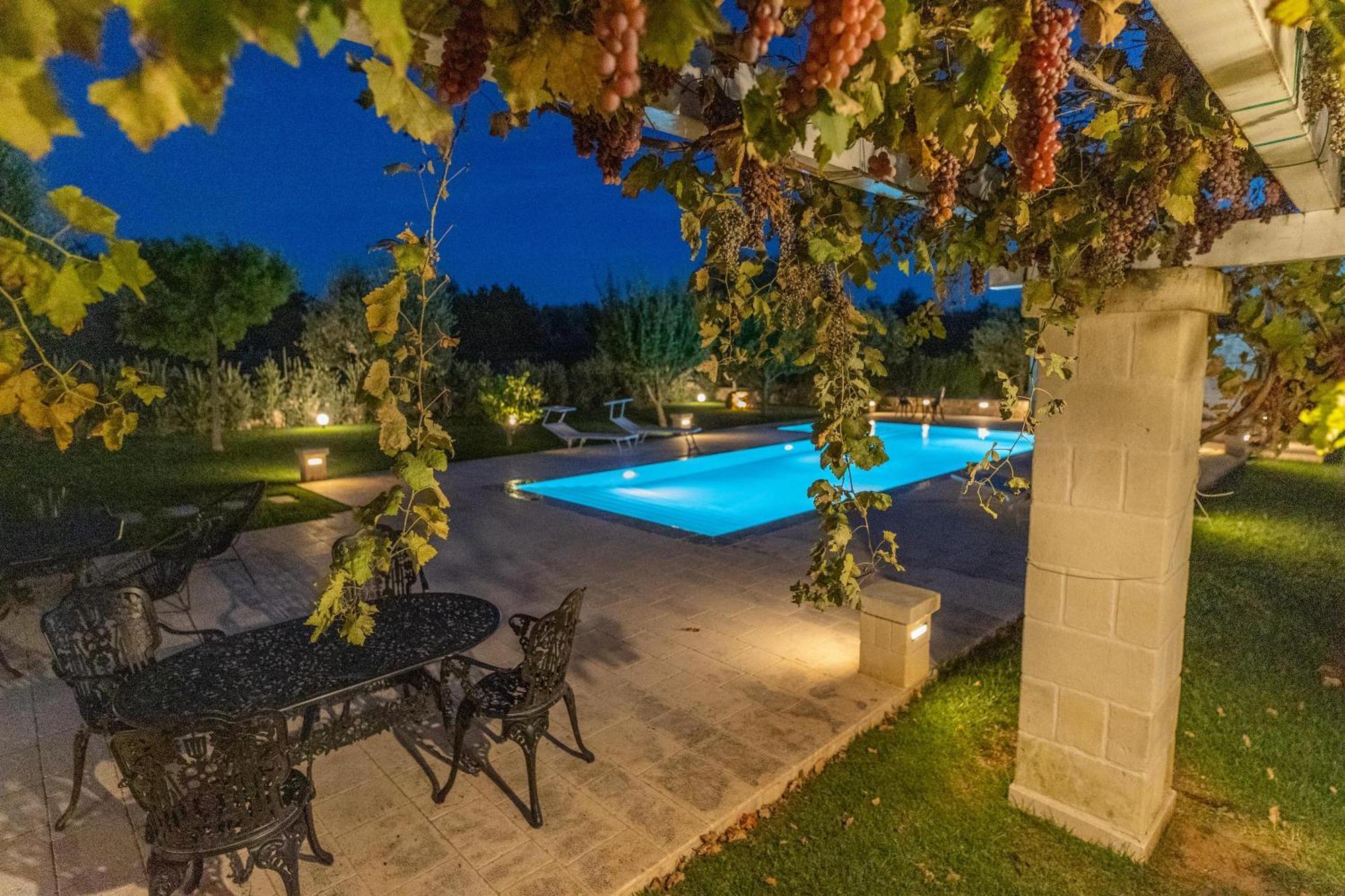 Villa Icaria Carovigno Buitenkant foto